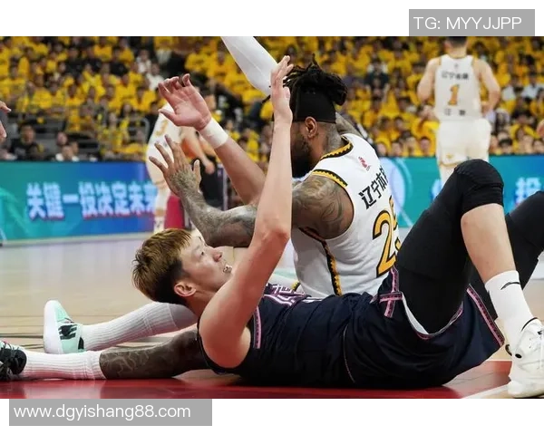 中国篮球对决美国周琦能否带领球队创造奇迹