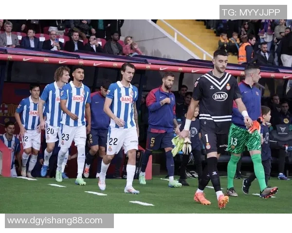 西班牙人对阵马竞的精彩对决揭示了西甲联赛的激烈竞争与球队实力的较量