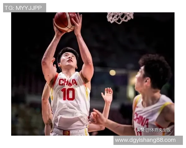 中国男篮主场迎战韩国队全力争胜展现团队实力与拼搏精神