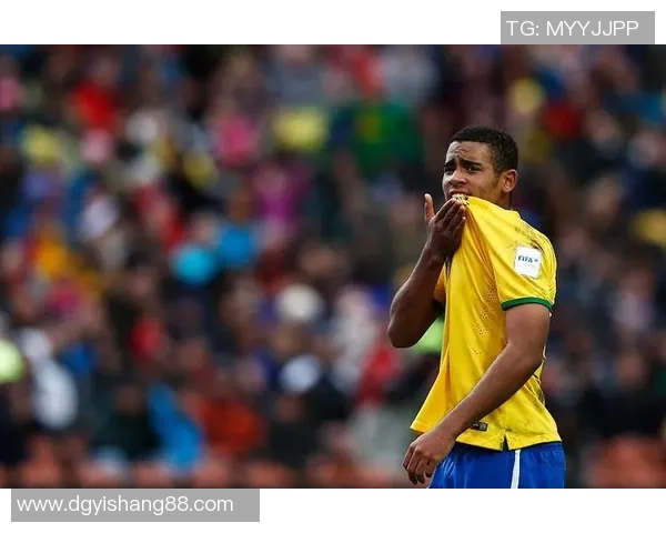 热苏斯的崛起之路:从天才少年到足球场上的闪耀明星 热苏斯的崛起之路:从天才少年到足球场上的闪耀明星