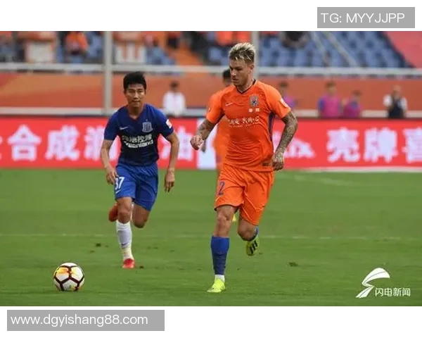 鲁能力帆激战在即海报展现激情对决与球队精神风貌